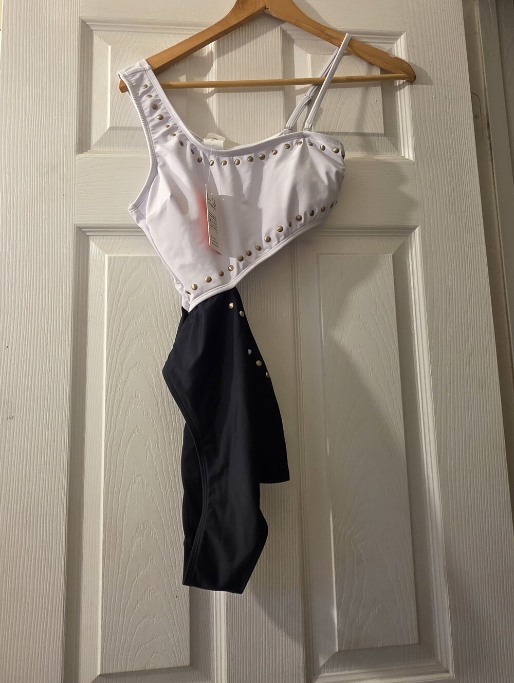 Cupshe Black & White Studded One-Shoulder Cutout Bathing Suit NWT